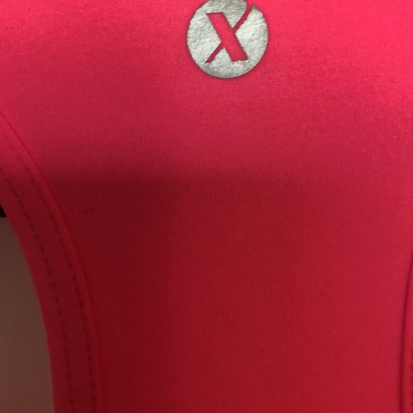 Women’s racer back tank top NWT - Picture 4 of 8